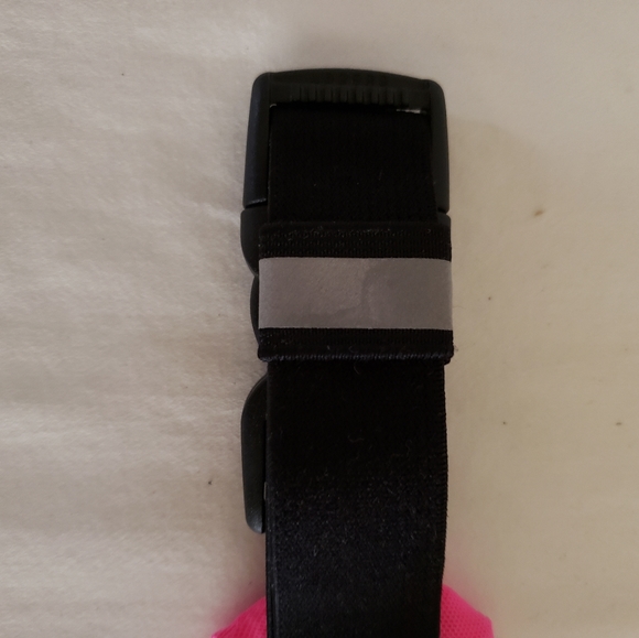Nike Waist Band Phone Keys Carrier Stretch Pink Grey Black Adjustable Women's - Picture 7 of 7